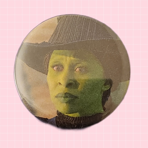 Handmade Accessories - Wicked Elphalba 2" Pin